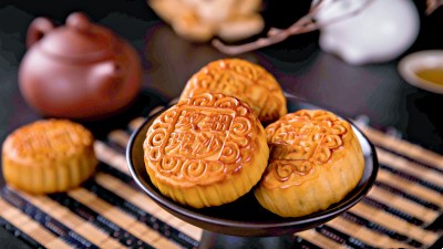 Mübarək Payız Ortası Festivalı, hər bir insana hər dövrə dolu ay.