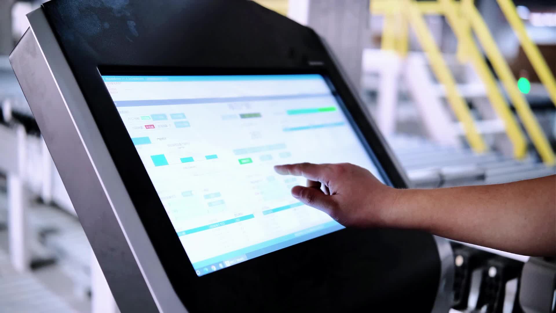 EXCITECH ağac emalı maşınları sizin üçün ağıllı mebel fabriki tikəcək.